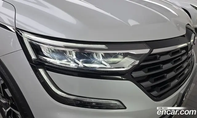 Renault (Samsung) QM6 2023 2.0 автомат (гидро), миниатюра 8 Renault (Samsung) QM6 2023 2.0 автомат (гидро), миниатюра 8