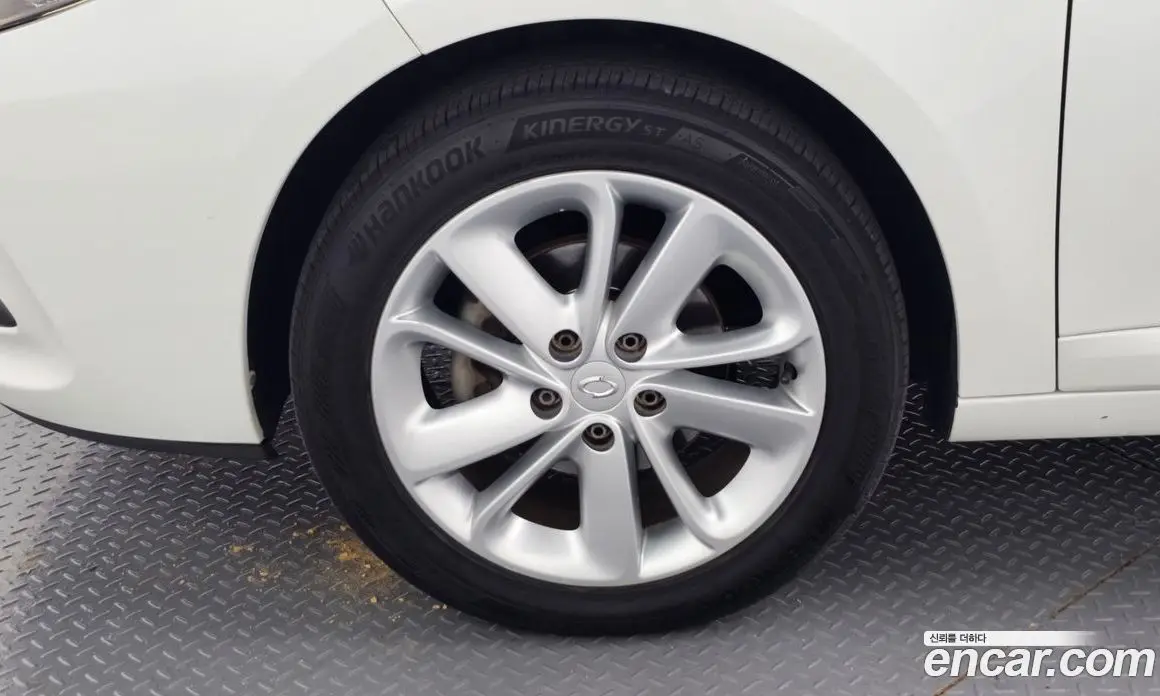 Renault (Samsung) SM3 2013 1.6 автомат (гидро), фото 5 Renault (Samsung) SM3 2013 1.6 автомат (гидро), фото 5