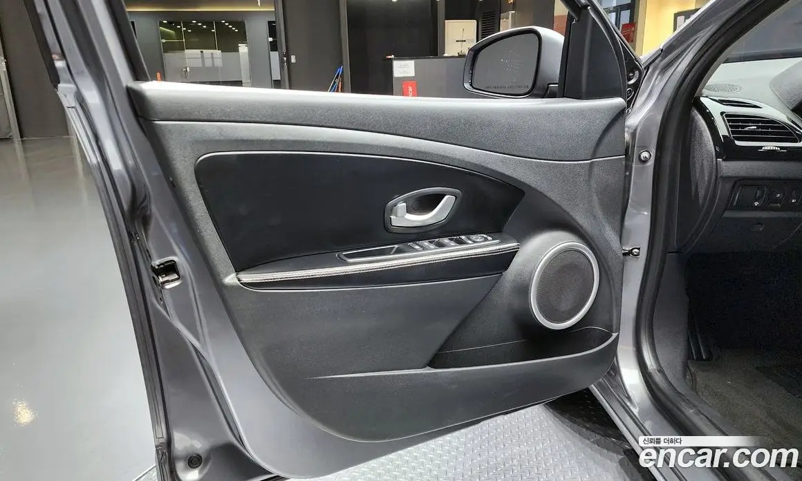 Renault (Samsung) SM3 2015 1.6 автомат (гидро), фото 14