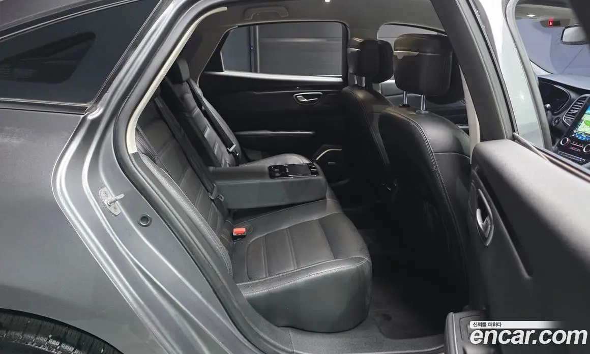 Renault (Samsung) SM6 2017 2.0 автомат (гидро), фото 17 Renault (Samsung) SM6 2017 2.0 автомат (гидро), фото 17
