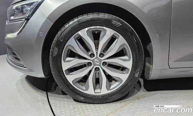 Renault (Samsung) SM6 2017 2.0 автомат (гидро), миниатюра 4 Renault (Samsung) SM6 2017 2.0 автомат (гидро), миниатюра 4