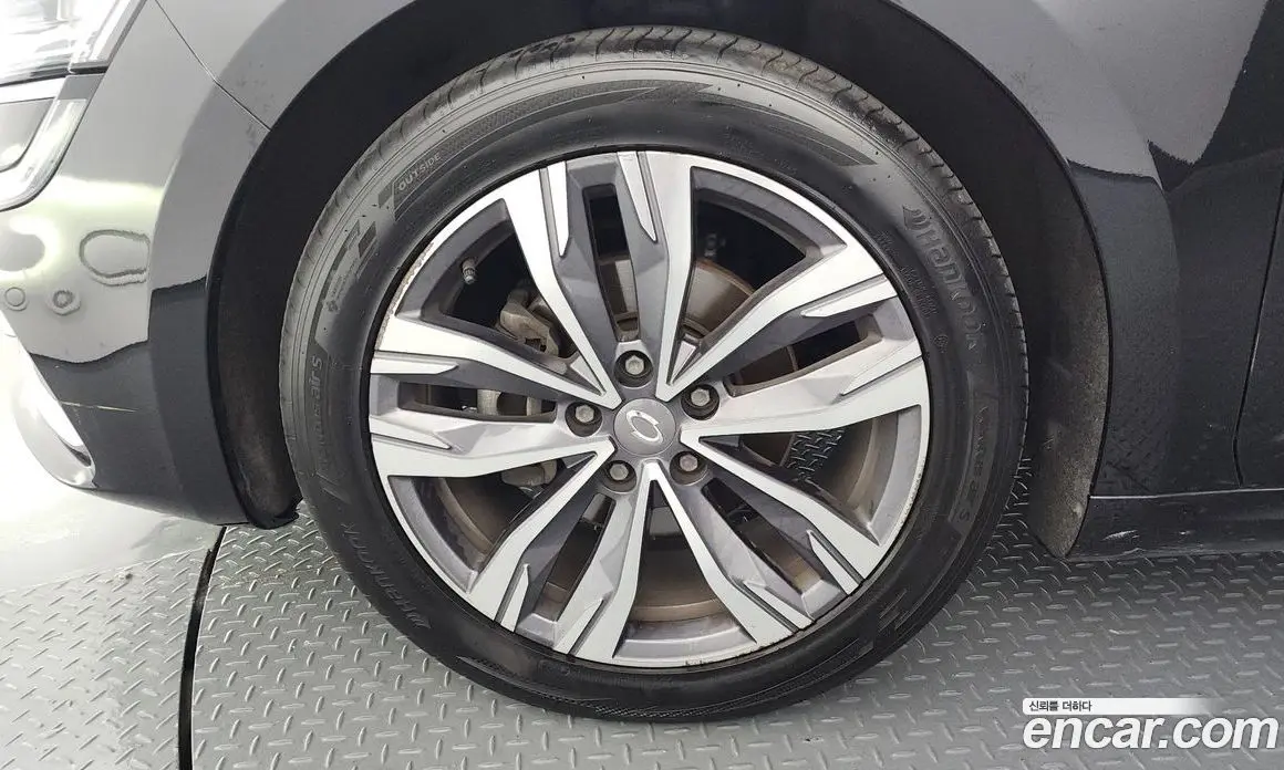 Renault (Samsung) SM6 2022 1.3 автомат (гидро), фото 5 Renault (Samsung) SM6 2022 1.3 автомат (гидро), фото 5