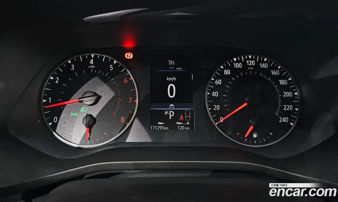 Renault (Samsung) XM3 2021 1.6 автомат (гидро), фото 10 Renault (Samsung) XM3 2021 1.6 автомат (гидро), фото 10