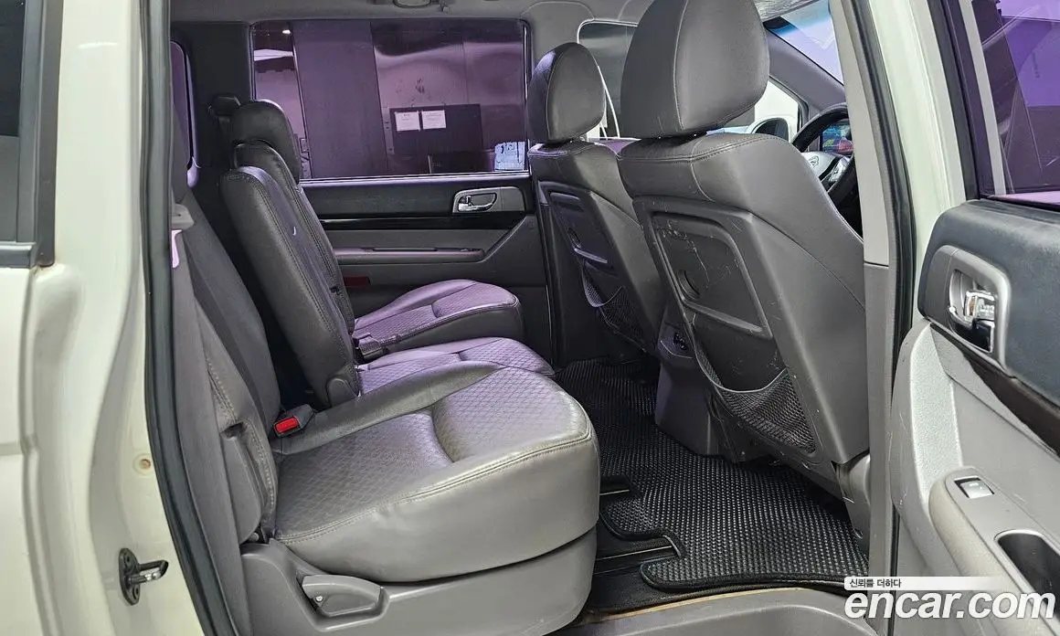 SsangYong Korando 2015 2.2 автомат (гидро), фото 16