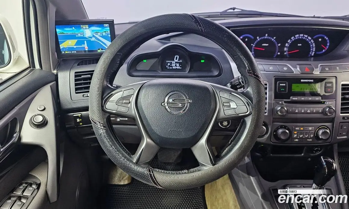 SsangYong Korando 2015 2.2 автомат (гидро), фото 17