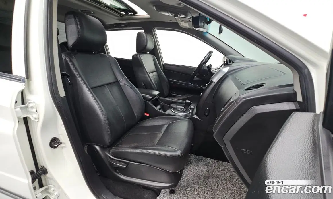 SsangYong Korando 2016 2.2 автомат (гидро), фото 15 SsangYong Korando 2016 2.2 автомат (гидро), фото 15
