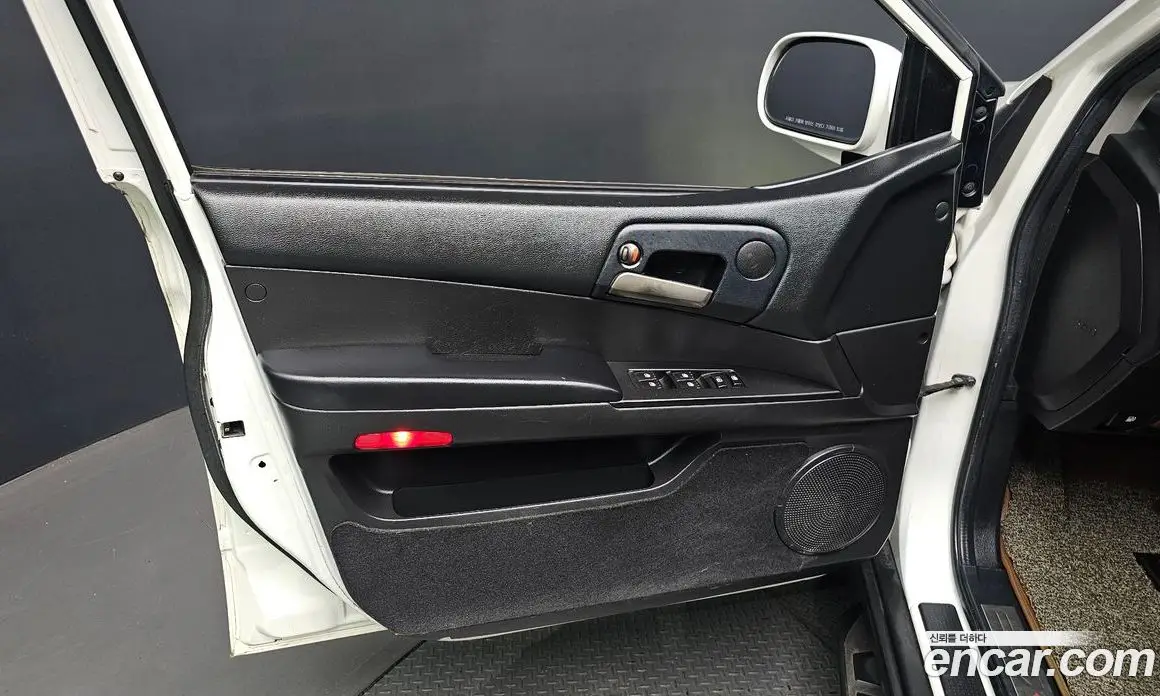 SsangYong Korando 2016 2.2 автомат (гидро), фото 14 SsangYong Korando 2016 2.2 автомат (гидро), фото 14