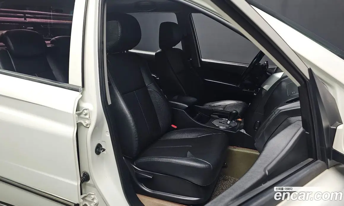SsangYong Korando 2016 2.2 автомат (гидро), фото 16 SsangYong Korando 2016 2.2 автомат (гидро), фото 16