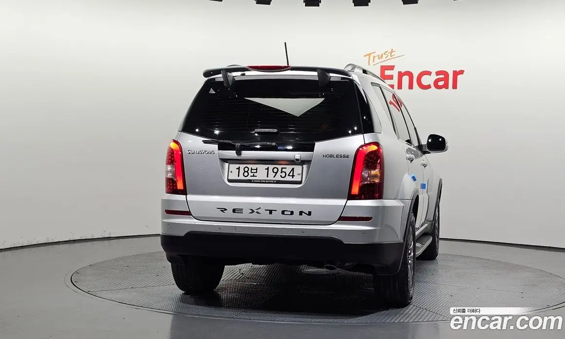 SsangYong Rexton 2014 2.0 автомат (гидро), фото 4