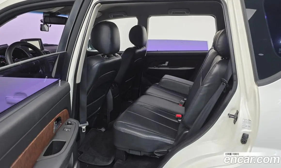 SsangYong Rexton 2015 2.2 автомат (гидро), фото 18 SsangYong Rexton 2015 2.2 автомат (гидро), фото 18