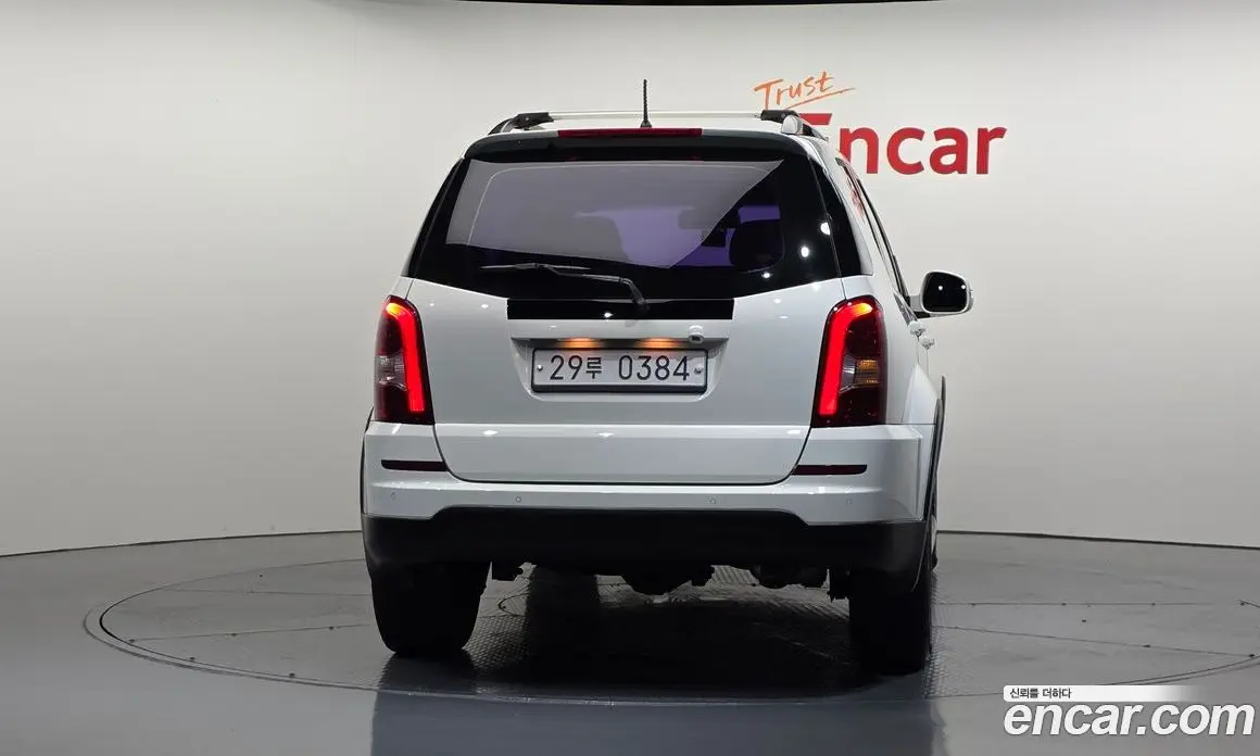 SsangYong Rexton 2015 2.2 автомат (гидро), фото 4 SsangYong Rexton 2015 2.2 автомат (гидро), фото 4