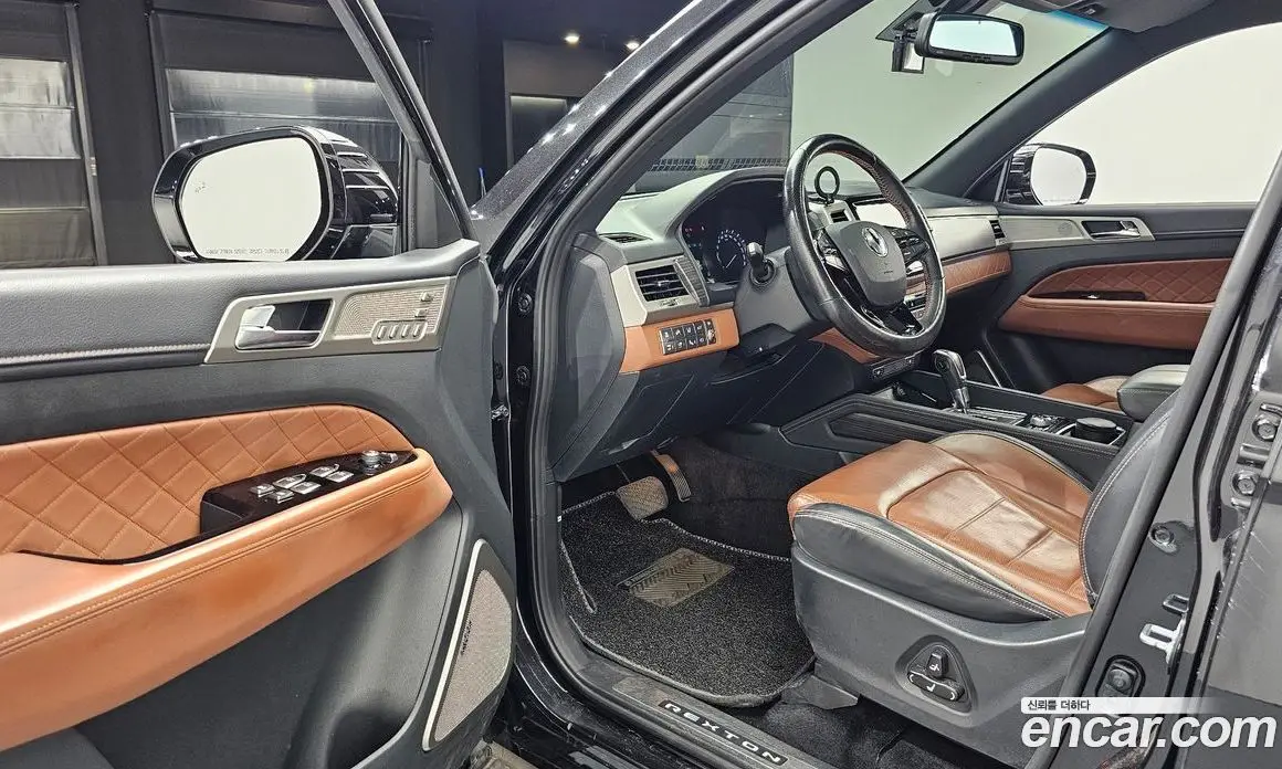SsangYong Rexton 2017 2.2 автомат (гидро), фото 12