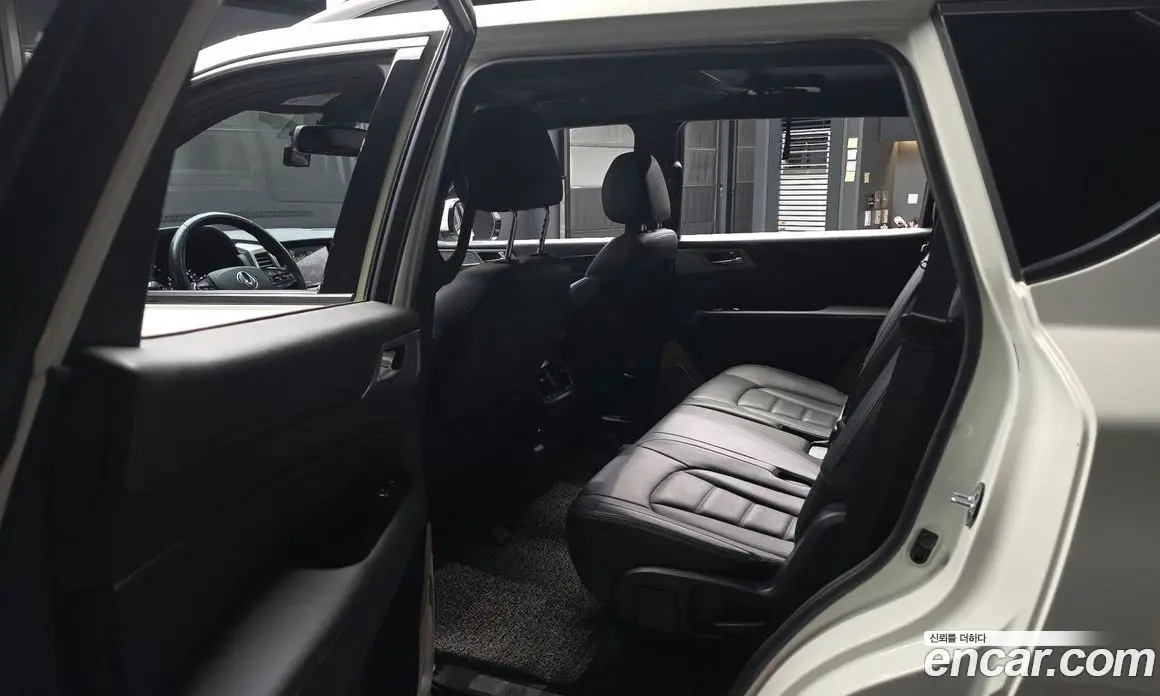 SsangYong Rexton 2019 2.2 автомат (гидро), фото 16