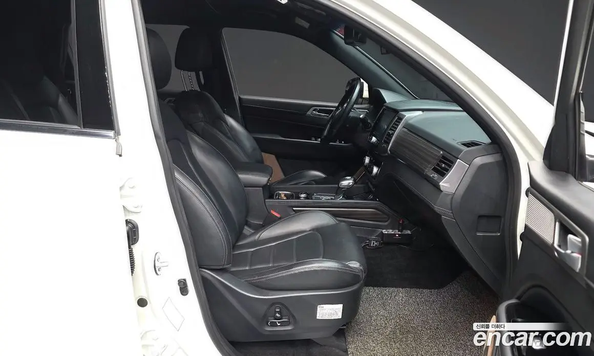 SsangYong Rexton 2019 2.2 автомат (гидро), фото 17
