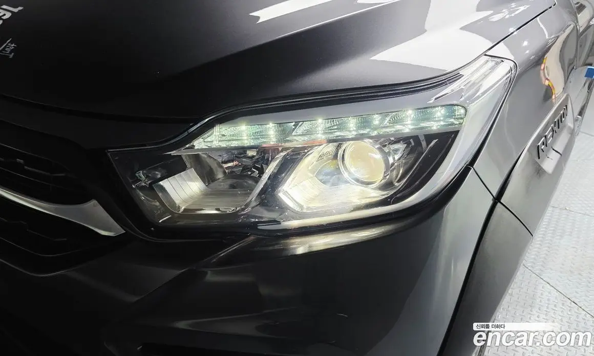 SsangYong Rexton 2020 2.2 автомат (гидро), фото 8