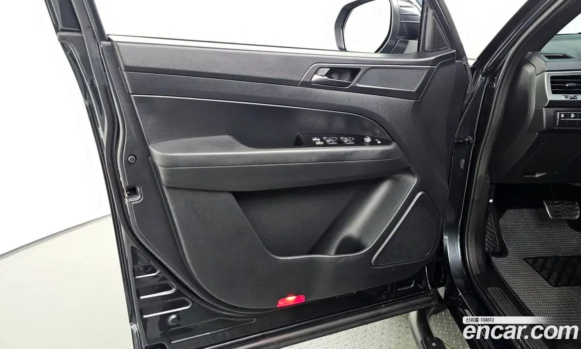 SsangYong Rexton 2022 2.2 автомат (гидро), фото 14