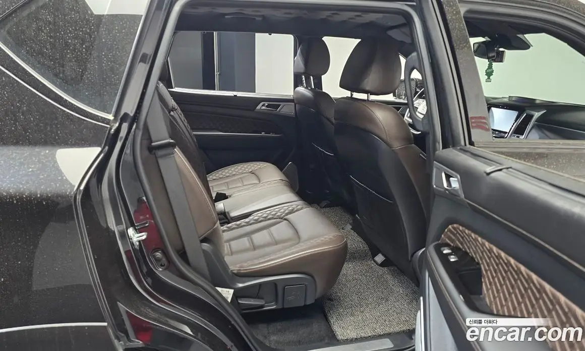 SsangYong Rexton 2023 2.2 автомат (гидро), фото 17