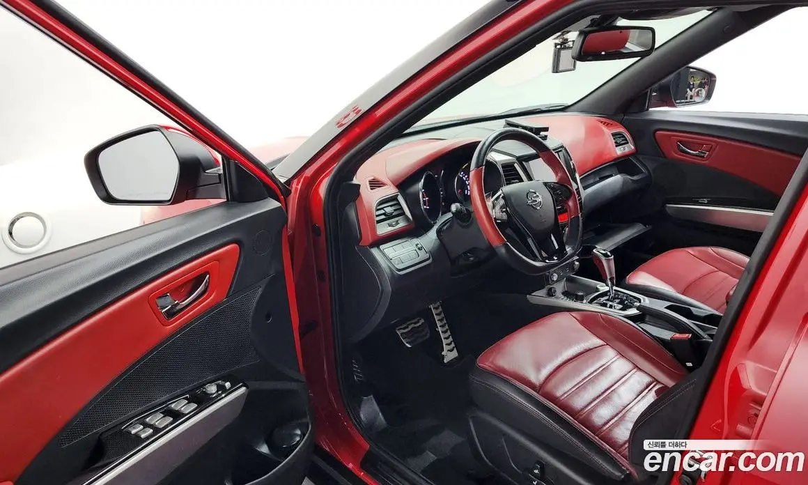 SsangYong TIBOLI 2015 1.6 автомат (гидро), фото 13