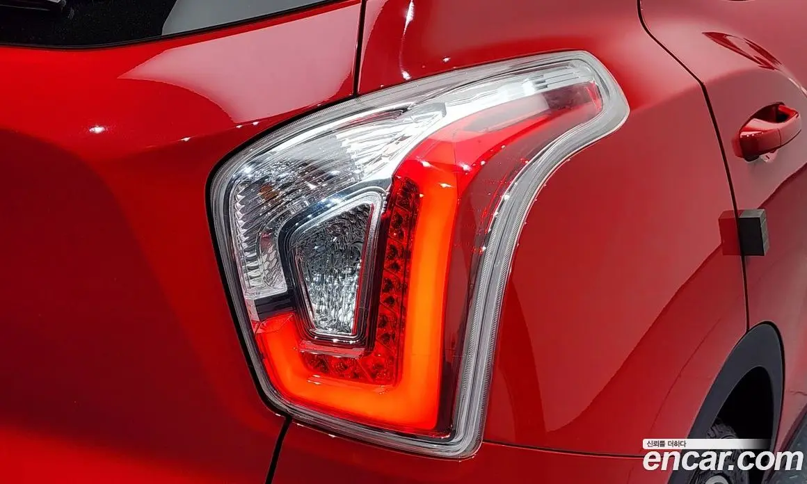 SsangYong TIBOLI 2015 1.6 автомат (гидро), фото 9