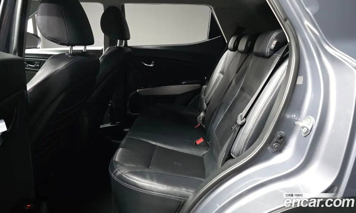 SsangYong TIBOLI 2015 1.6 автомат (гидро), фото 18