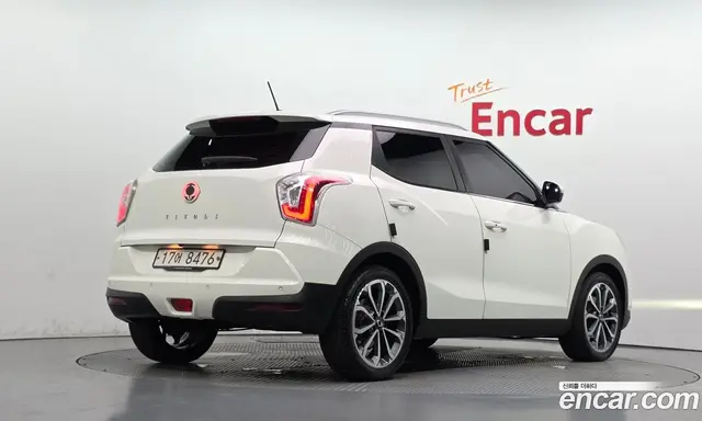 SsangYong TIBOLI 2017 1.6 автомат (гидро), миниатюра 2