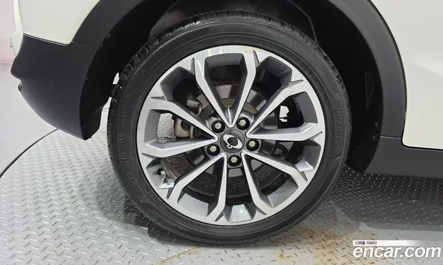 SsangYong TIBOLI 2017 1.6 автомат (гидро), миниатюра 5