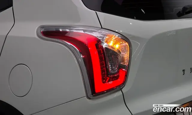 SsangYong TIBOLI 2017 1.6 автомат (гидро), миниатюра 9