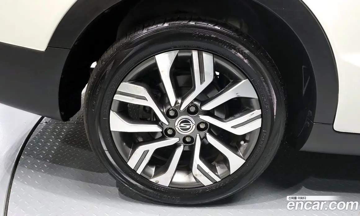 SsangYong TIBOLI 2018 1.6 автомат (гидро), фото 5