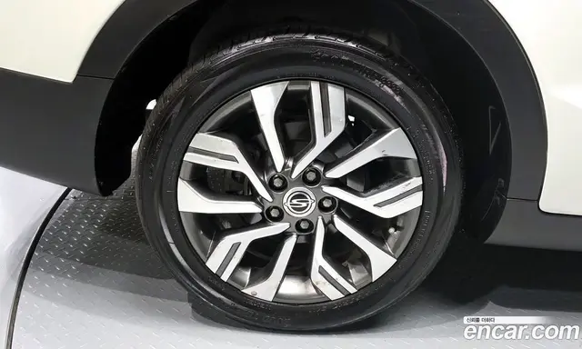 SsangYong TIBOLI 2018 1.6 автомат (гидро), миниатюра 5