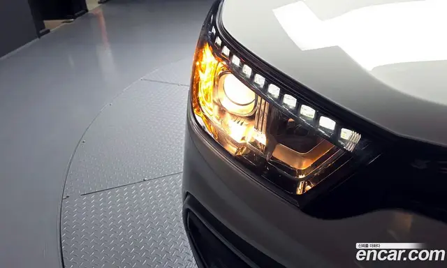 SsangYong TIBOLI 2018 1.6 автомат (гидро), миниатюра 8