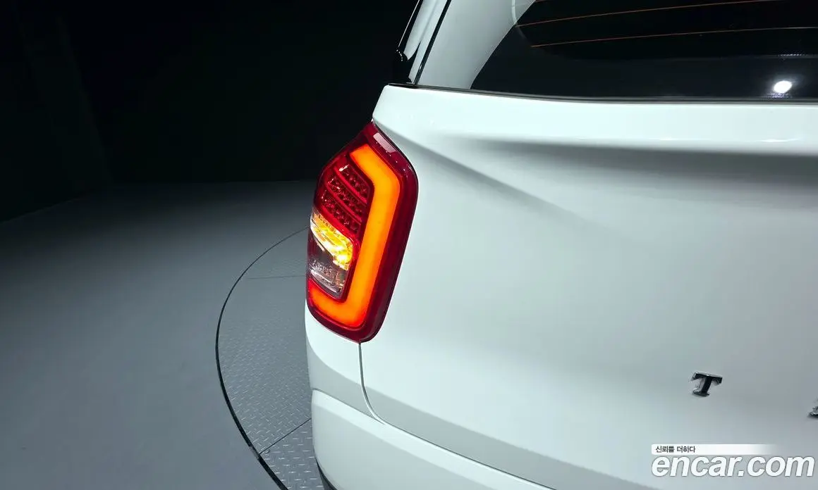 SsangYong TIBOLI 2018 1.6 автомат (гидро), фото 9