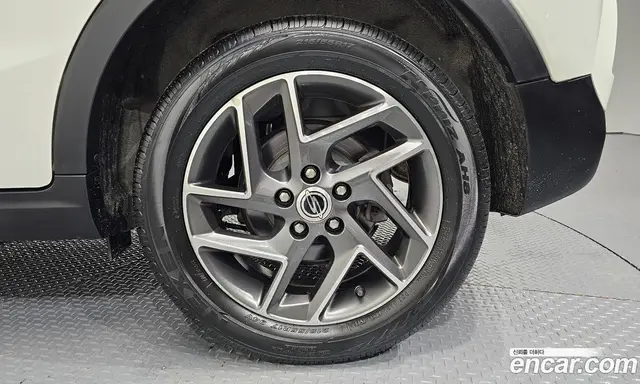 SsangYong TIBOLI 2022 1.5 автомат (гидро), миниатюра 7