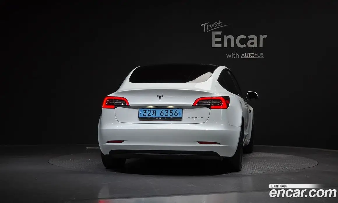 Tesla Model 3 2022 0.2 автомат (гидро), фото 4