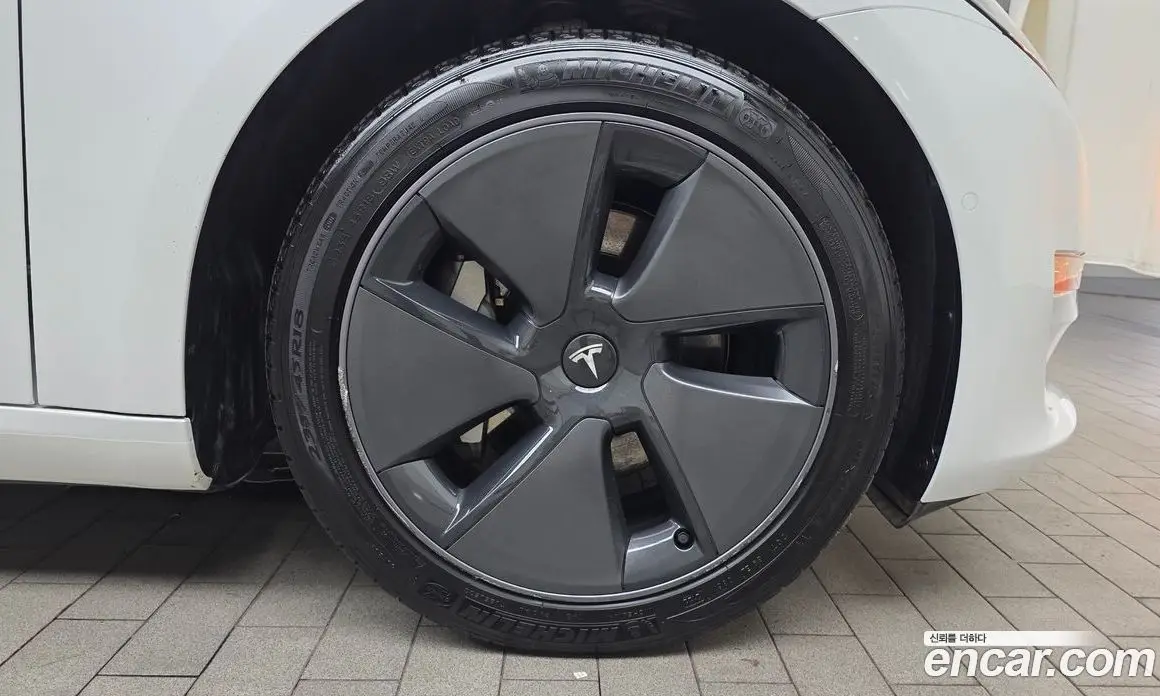 Tesla Model 3 2022 0.2 автомат (гидро), фото 5