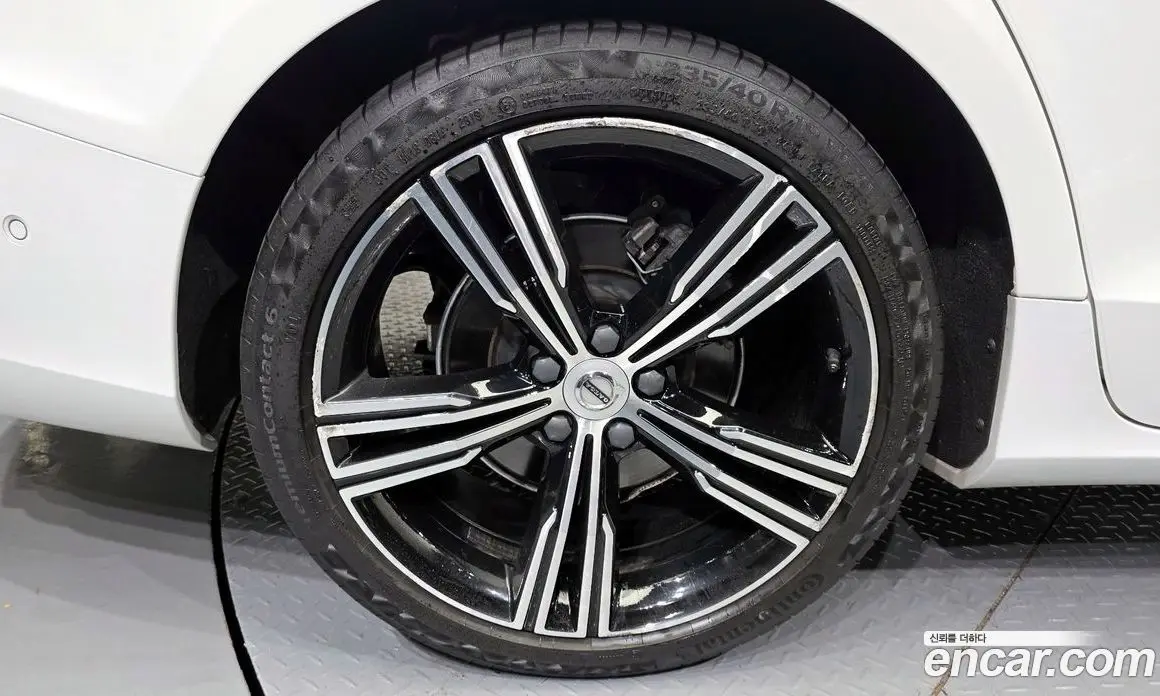 Volvo S60 2020 2.0 автомат (гидро), фото 5