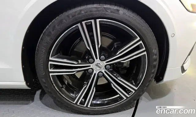 Volvo S60 2020 2.0 автомат (гидро), миниатюра 7