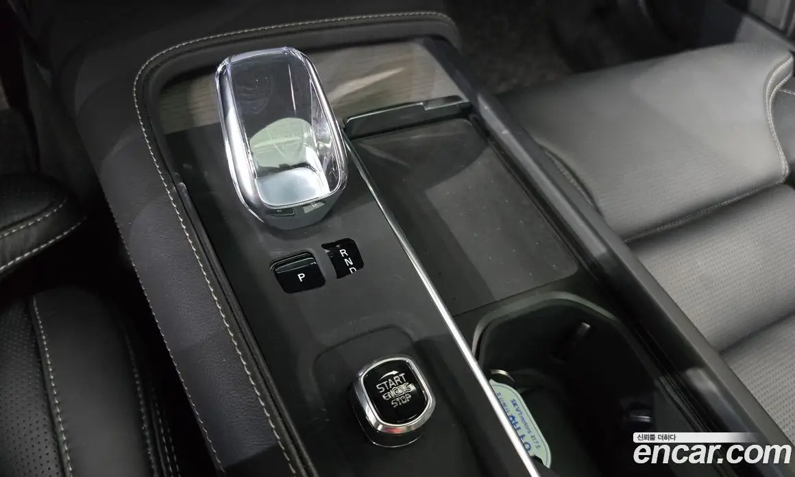 Volvo S90 2025 2.0 автомат (гидро), фото 12