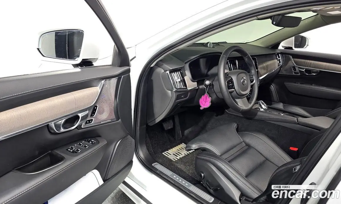 Volvo S90 2025 2.0 автомат (гидро), фото 13