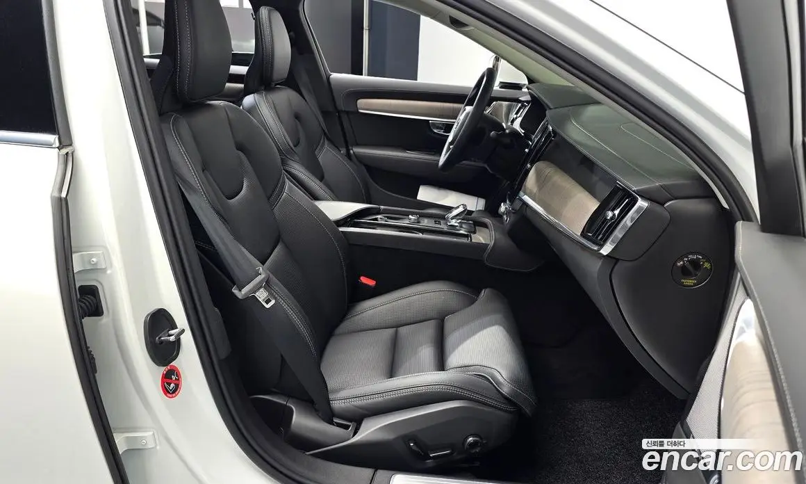 Volvo S90 2025 2.0 автомат (гидро), фото 16