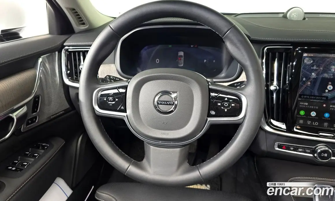 Volvo S90 2025 2.0 автомат (гидро), фото 20