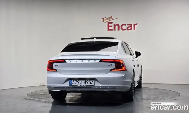 Volvo S90 2025 2.0 автомат (гидро), миниатюра 4