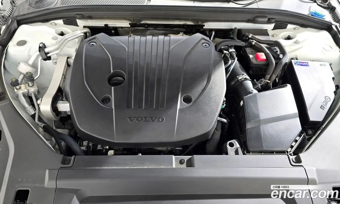 Volvo S90 2025 2.0 автомат (гидро), фото 6