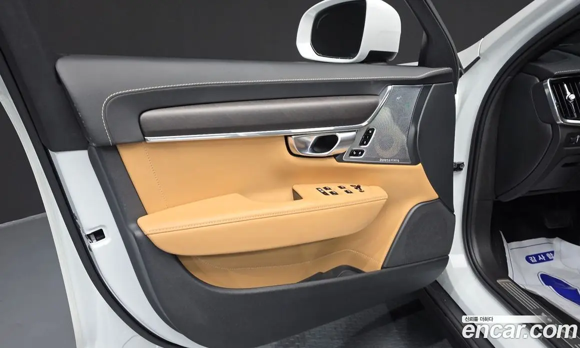 Volvo V90 2019 2.0 автомат (гидро), фото 14 Volvo V90 2019 2.0 автомат (гидро), фото 14