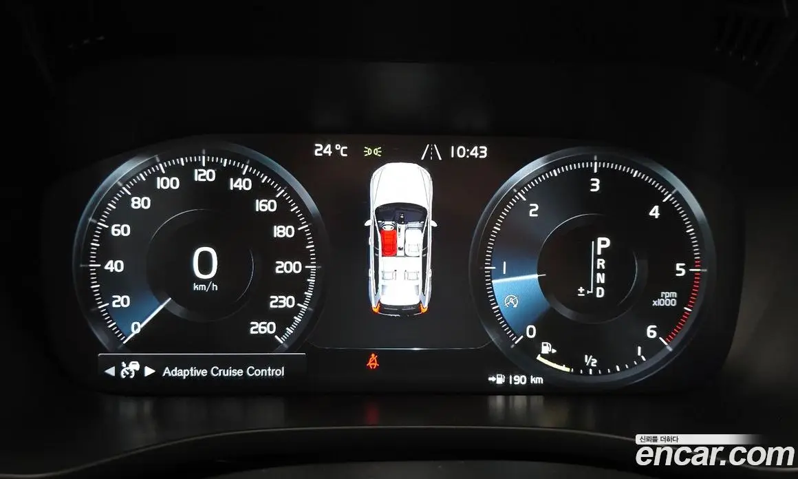 Volvo XC60 2018 2.0 автомат (гидро), фото 11 Volvo XC60 2018 2.0 автомат (гидро), фото 11