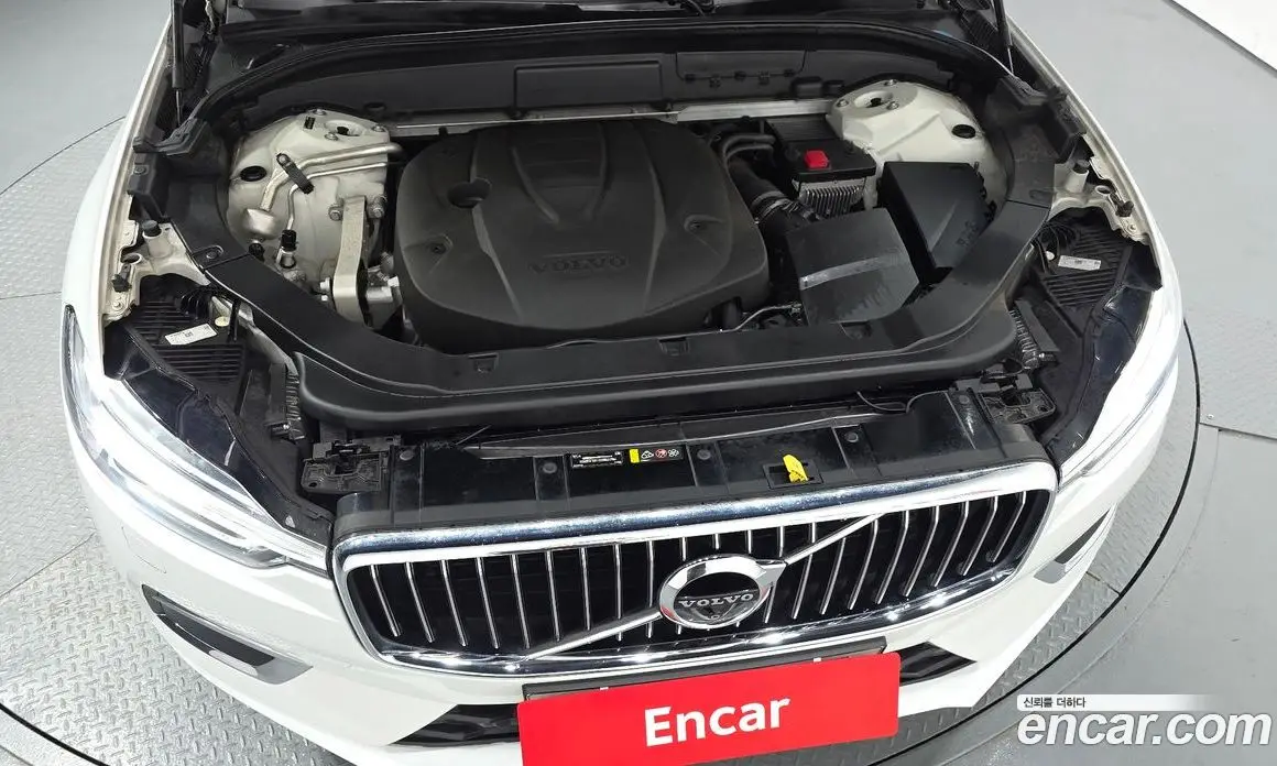 Volvo XC60 2018 2.0 автомат (гидро), фото 6 Volvo XC60 2018 2.0 автомат (гидро), фото 6