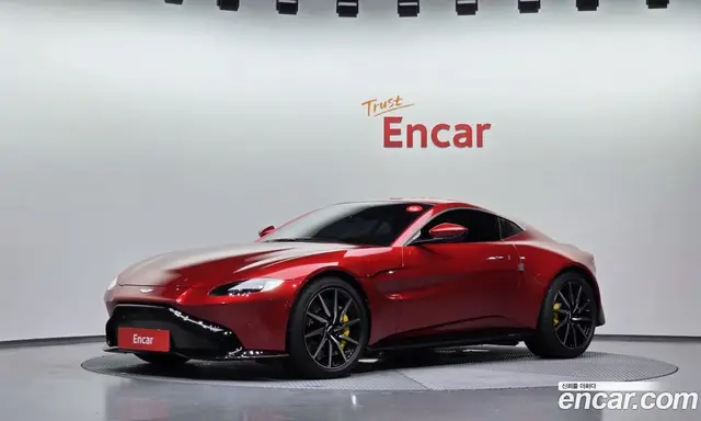 Aston Martin Vantage, 2019, 7 446 км Aston Martin Vantage, 2019, 7 446 км