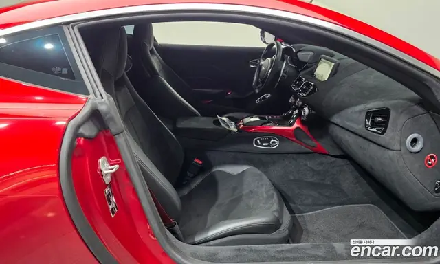 Aston Martin Vantage 2019 4.0 автомат (гидро), миниатюра 11