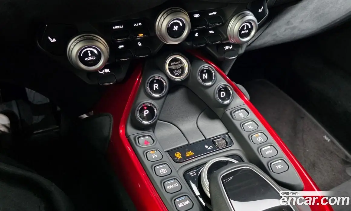 Aston Martin Vantage 2019 4.0 автомат (гидро), фото 9