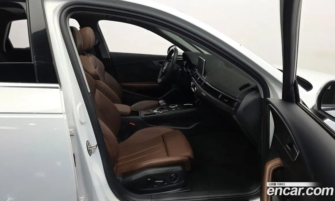 Audi A4 2018 2.0 автомат (гидро), фото 16 Audi A4 2018 2.0 автомат (гидро), фото 16