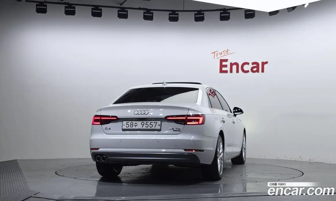 Audi A4 2018 2.0 автомат (гидро), фото 4 Audi A4 2018 2.0 автомат (гидро), фото 4